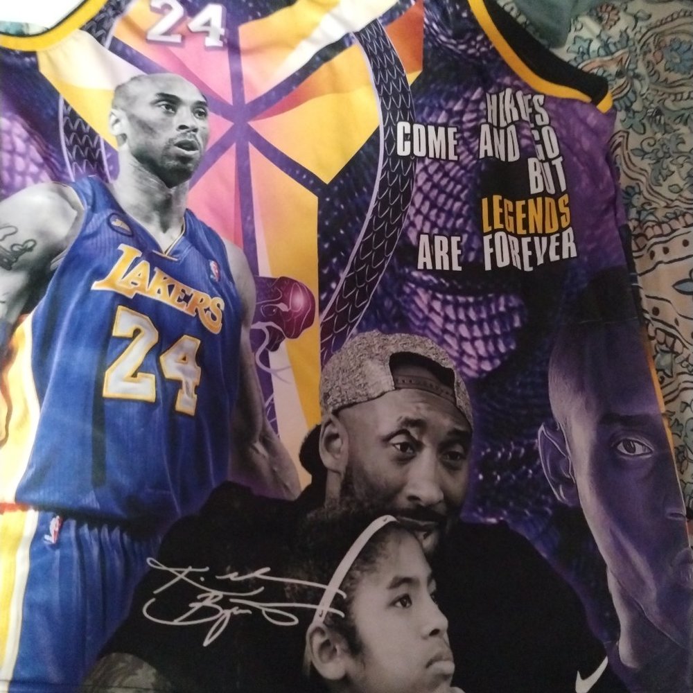 Kobe Bryant Lakers jersey